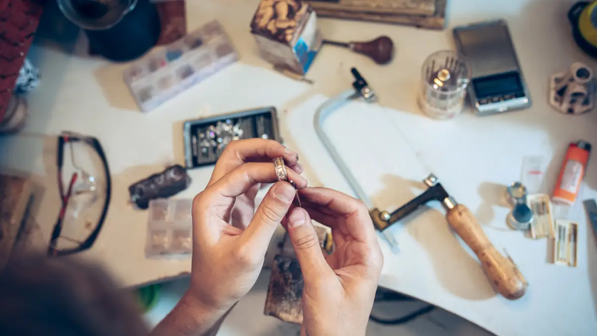 How to Start a Permanent Jewelry Business